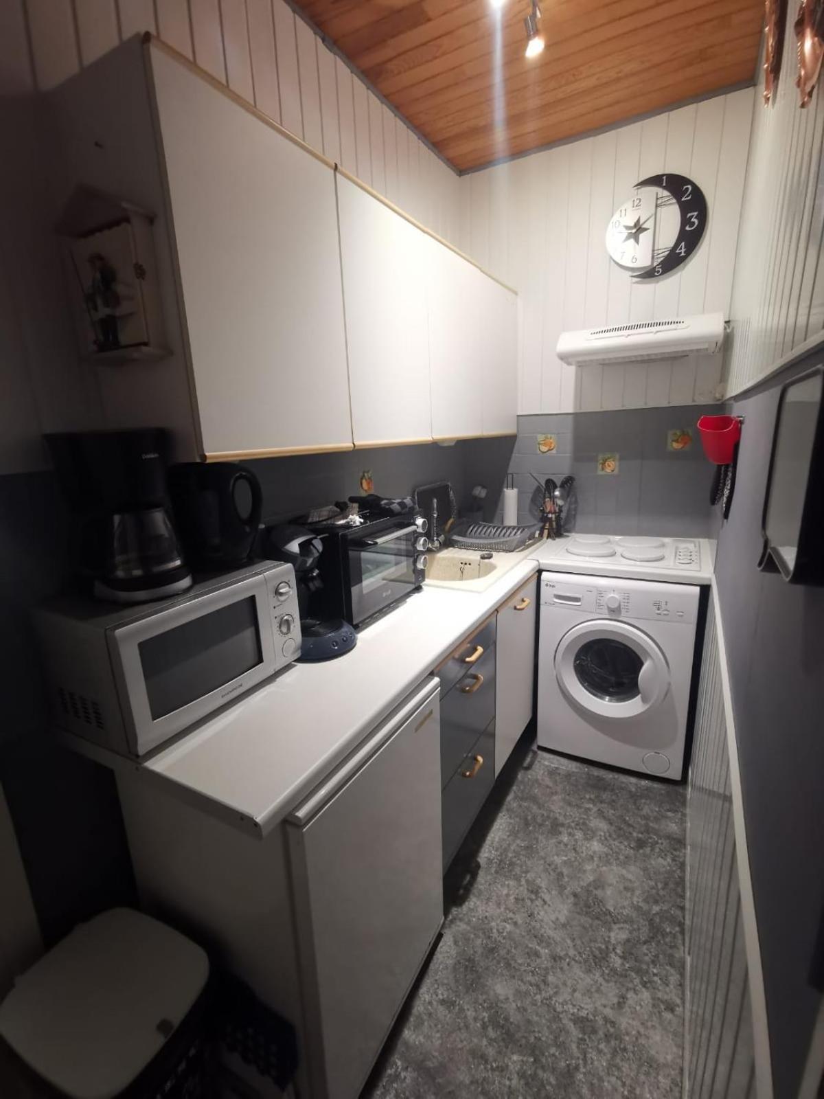 Appartement Avec Balcon Au 1Er Etage Vue Laterale Mer A 50 Metres De La Plage A Mers Les Bains. Экстерьер фото